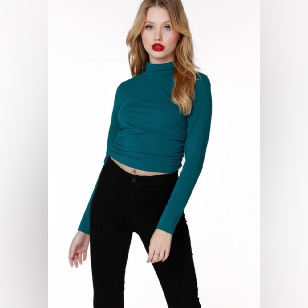 NEW BOBI shirred mock neck top in mystic L